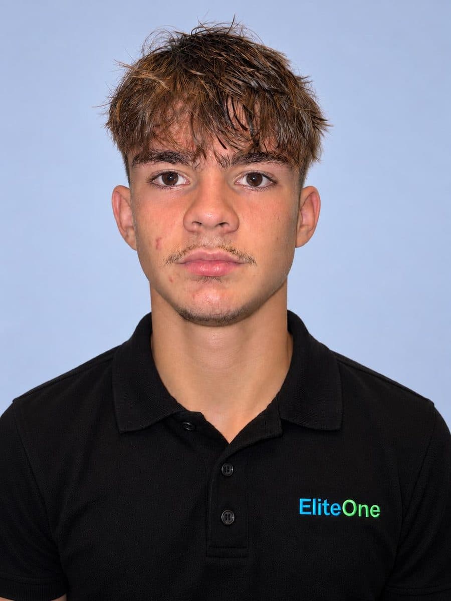 Nachwuchstalent im Training, Bild 1
